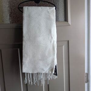 BNWT Ardenes Oversized Scarf